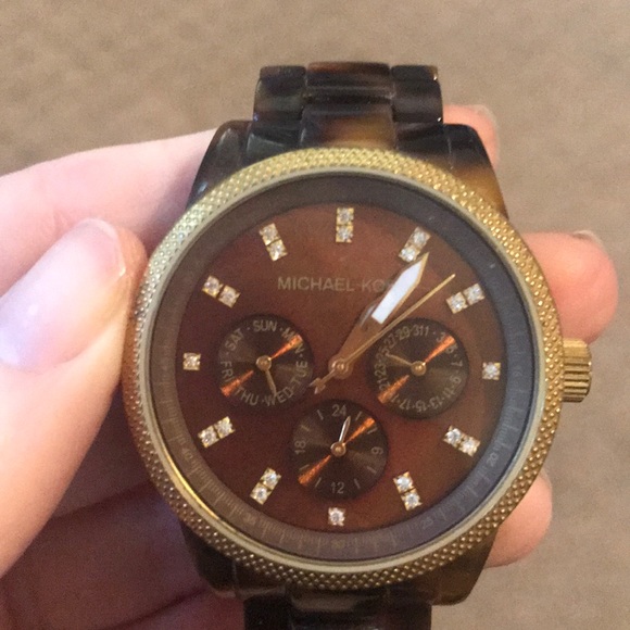 Michael Kors Tortoise Shell Watch - Picture 2 of 6